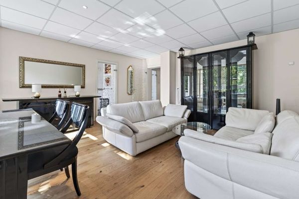 Close to the Alster and in a quiet location