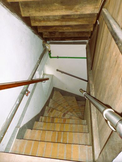Kellertreppe KG