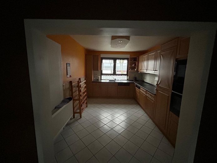 Einfamilienhaus plus Ferienhäuschen – Küche 