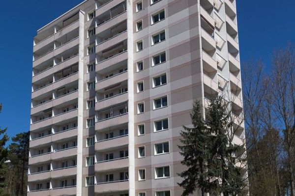شقة فردية مُجدَّدة حديثًا مع شرفة