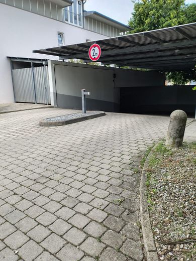 Einfahrt Tiefgarage 2