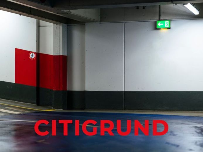 Ramersdorf - Geniş yeraltı otoparkında dubleks park yeri – Fotoğraf 1