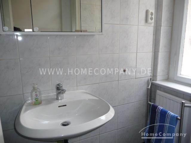 2 Zi.Whg., möbliert, 3. OG., gute Lage im östl. Ringgebietet. – 511ffae38a3060172a0c3a4f295c07aada783598.jpg
