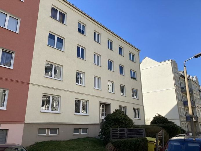 2-Zimmer mit Einbauküche, Balkon, Dusche und Laminat zum Toppreis! – IMG_0126