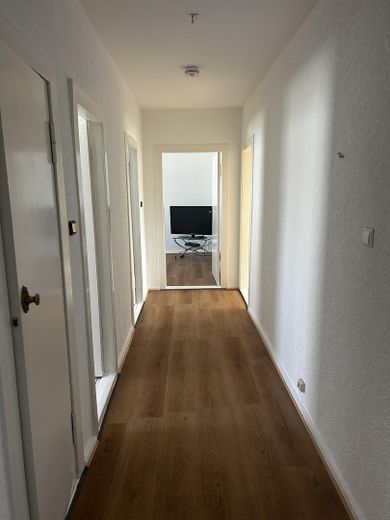 Helle 3-Zimmer-Wohnung in zentraler Lage von Berlin-Wilmersdorf – Foto 2