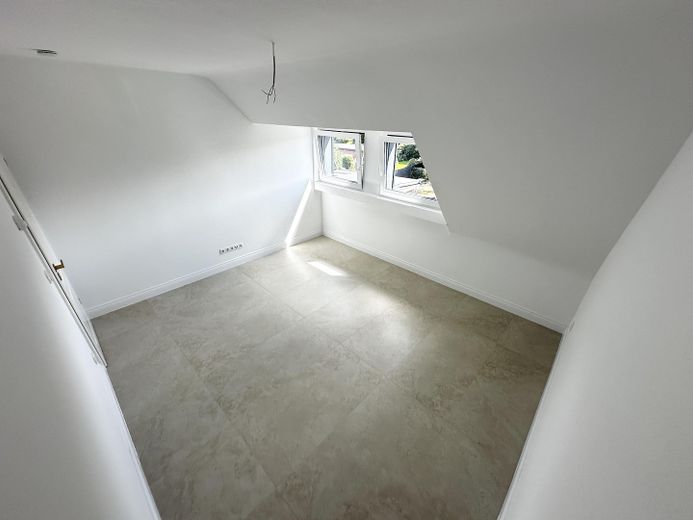 Appartamento di alta qualità di 55 m², standard di nuova costruzione, prima occupazione, completamente ristrutturato, riscaldamento a pavimento – Foto 11