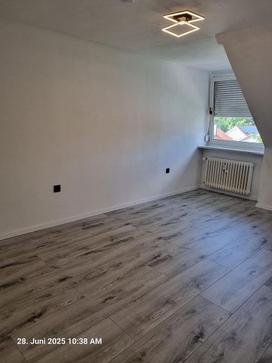 Helle 2-Zimmer Dachgeschosswohnung in Karlsfeld bei München – Foto 11